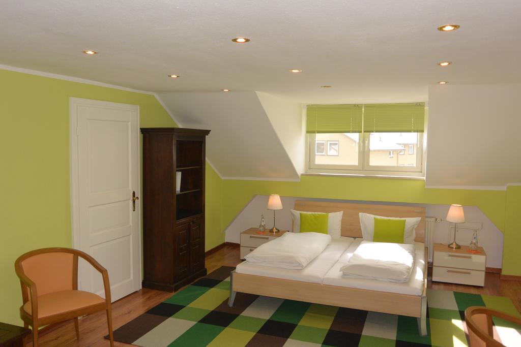 Hotel Schlee Hohenschaftlarn Экстерьер фото